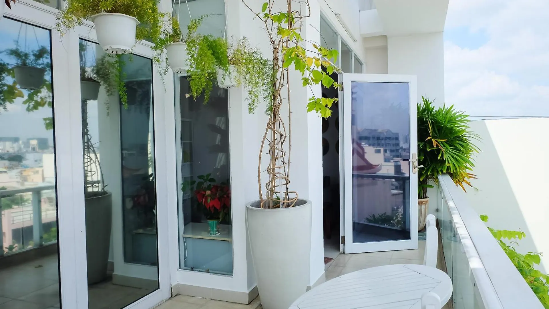 Saigon Peacehome Apartment With Balcony , Tan Dinh Ward, Dist 1 Ho Chi Minh City