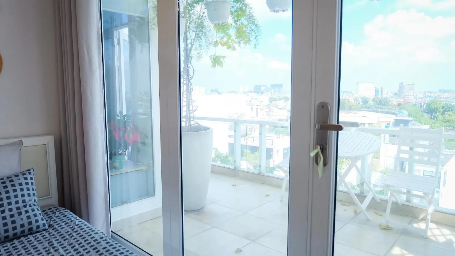Saigon Peacehome Apartment With Balcony , Tan Dinh Ward, Dist 1 Ho Chi Minh City